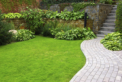 Specifie an alternate text for an image